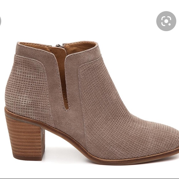Lucky Brand Shoes - Lucky Brand  Ponic Gray Suede Cut Out  Zip Up Western Ankle Boots 9